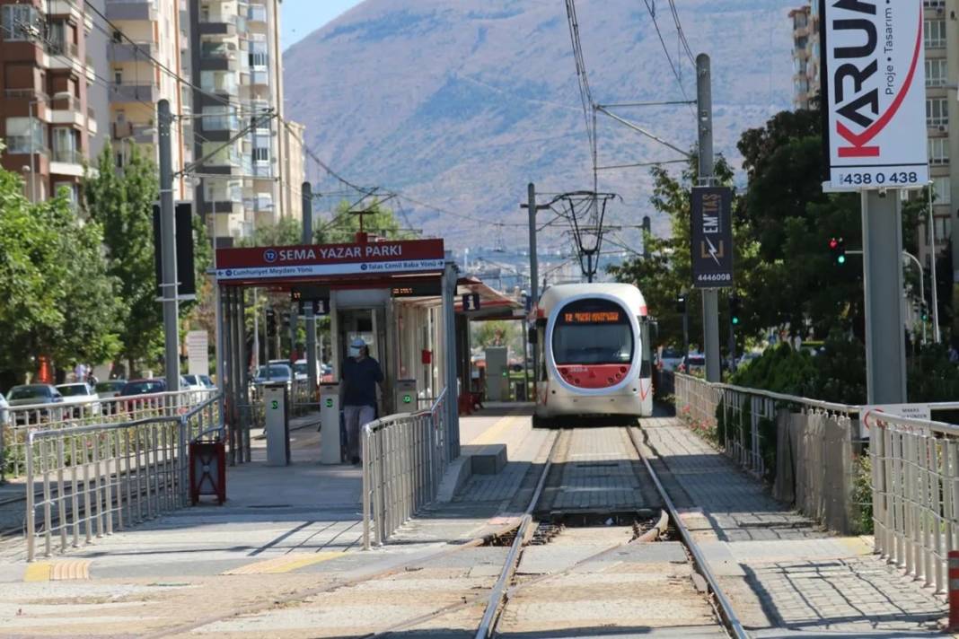 110 ilçe diri fay hattı üzerinde! Bu ilçelerde oturanlar 7.5'in üzerinde depreme her an hazır olsun! 12